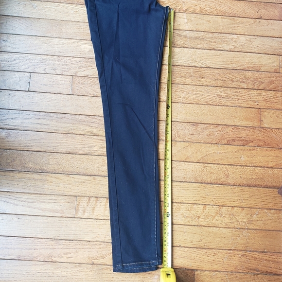 Levi's 710 Super Skinny Mid Rise 28x30 - Picture 8 of 12